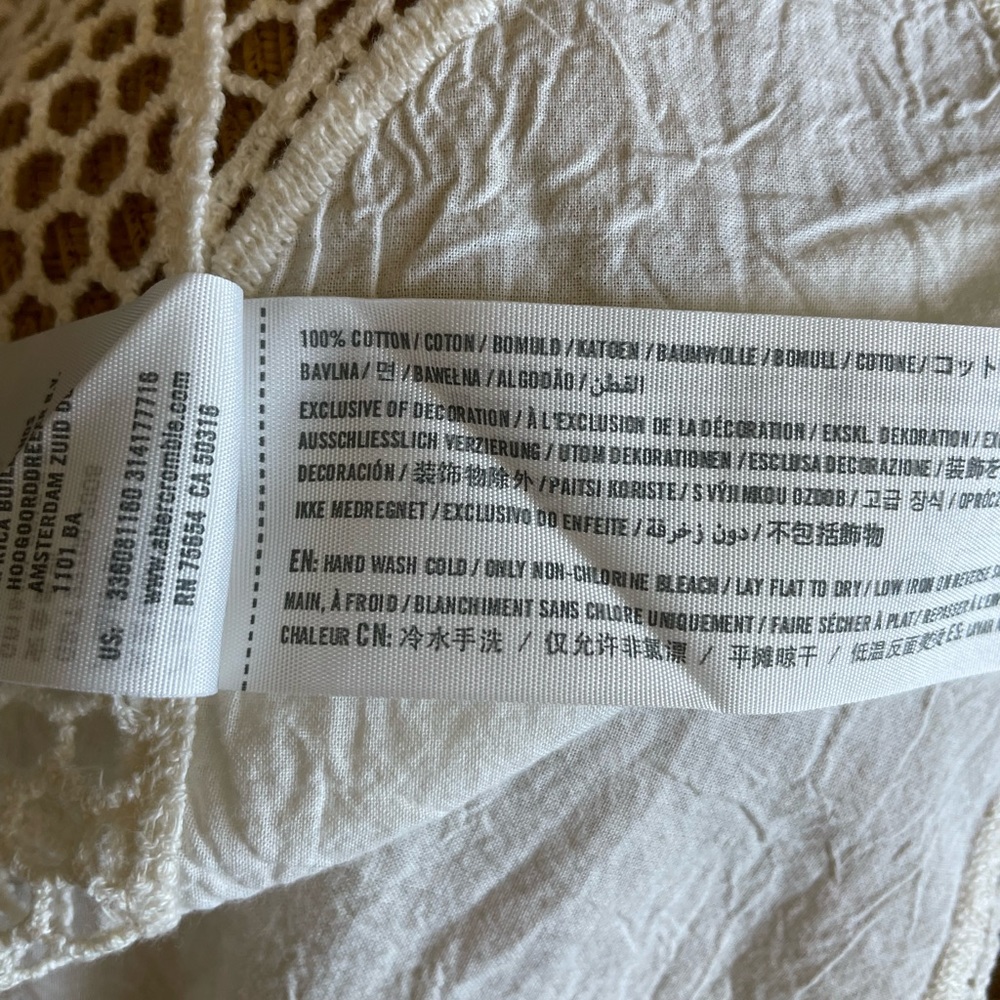 Hollister cold shoulder top M EUC - Picture 8 of 9